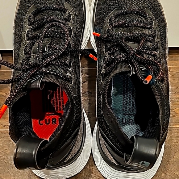 Under Armor Curry Beautiful Flow 8 Basketball Shoes sz 7 - Picture 8 of 12